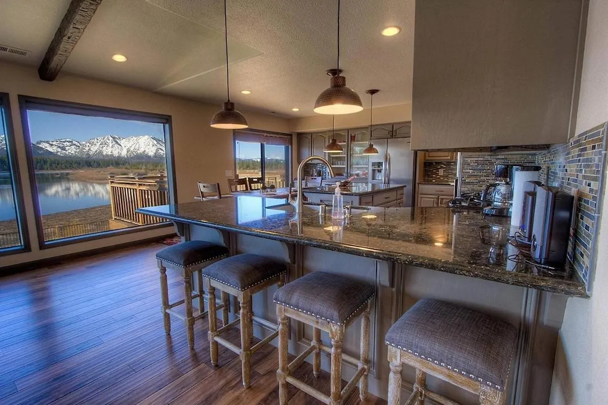 Epiphany Home South Lake Tahoe Holiday home